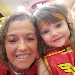 Meet your Posher, Justina